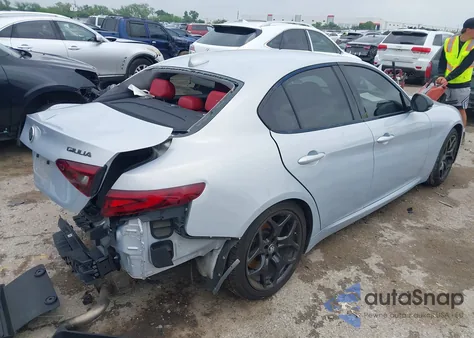 2021 Alfa Romeo Giulia Rwd из США, поврежденный, VIN ZARFAMAN6M7645490